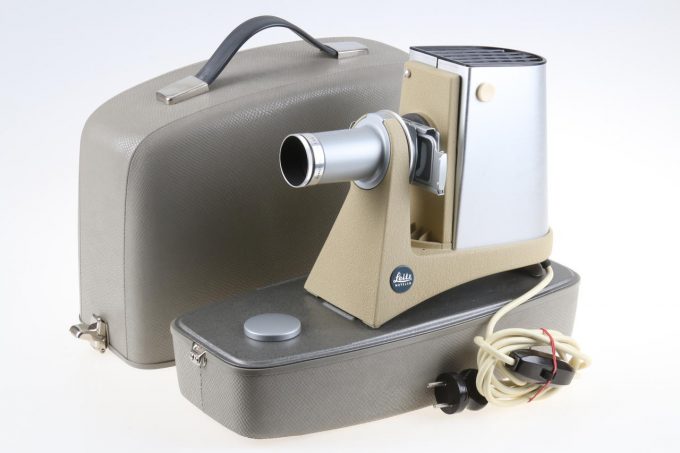 Leica Diaprojektor mit Hektor 8,5cm f/2,5