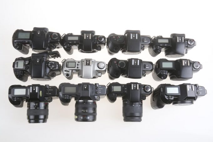 Canon Konvolut Spiegelreflexkameras - 12 Stück Objektive