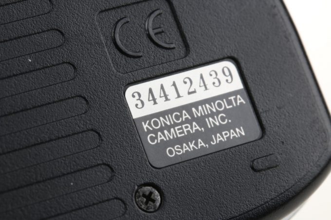 Minolta Dynax 40 mit AF Zoom 28-100mm f/3,5-5,6 D