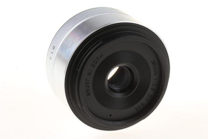 Sigma ART 30mm 2,8 silber für Micro-Four-Thirds