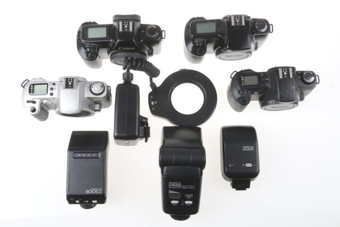 Canon Konvolut SLR Kameras - 4 Stück mit Zubehör