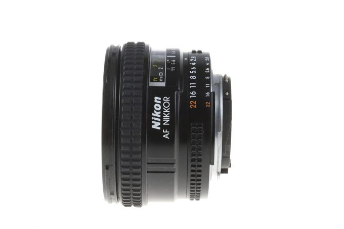 Nikon AF 20mm f/2,8 D - #307052