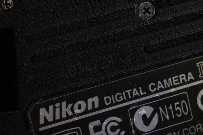 Nikon D70 Gehäuse - #4034724