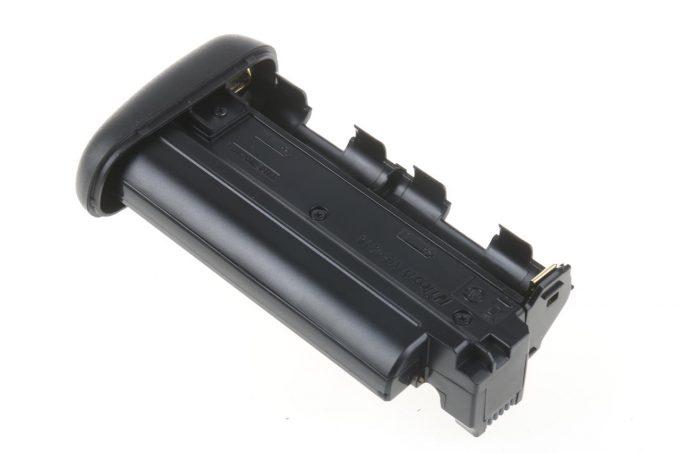 Nikon Batterieeinsatz MS-D14 für MB-D14