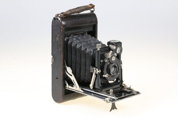 The Carbine Nr. 5 Folding Kamera