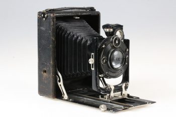 CONTESSA NETTEL Sonnar Balgenkamera 9x12cm