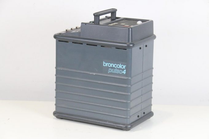 Broncolor Pulso 4 Generator / defekt