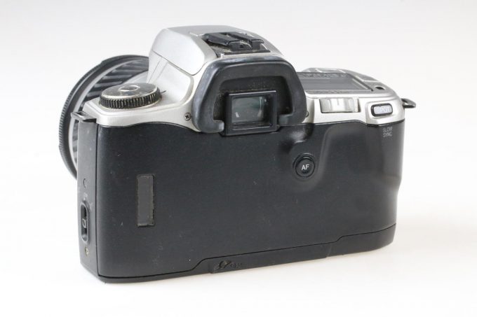 Minolta Dynax 505si mit 28-80mm f/3,5-5,6 - #94810002