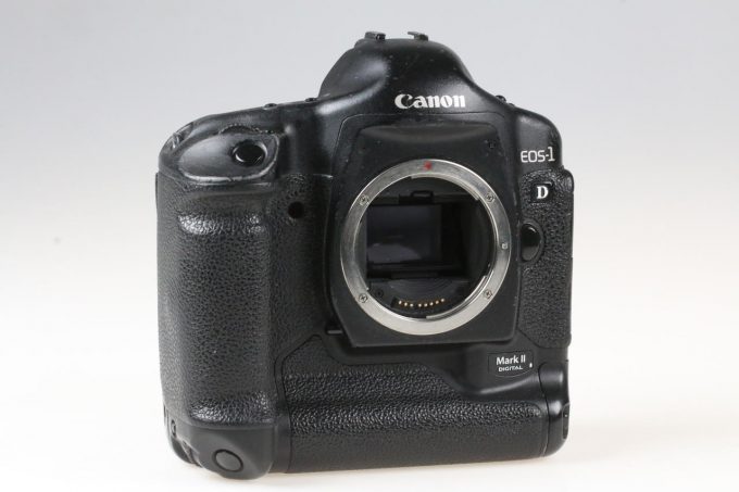 Canon EOS-1D Mark II - #126051