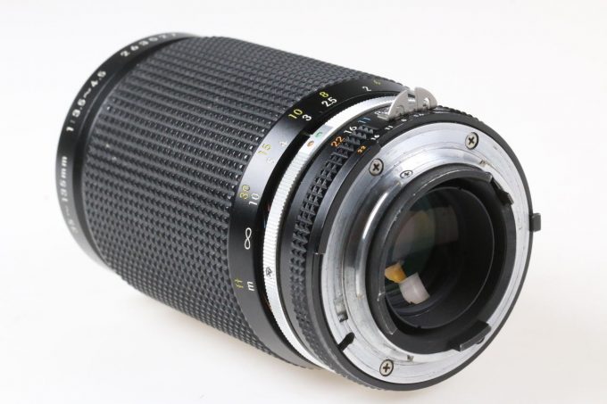 Nikon MF 35-135mm f/3,5-4,5 - #263527