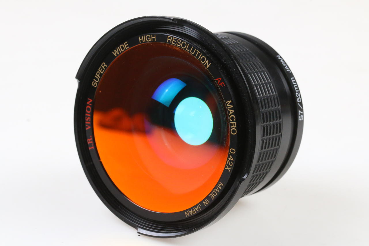 I.R. Vision Super Wide High Resolution AF Macro Lens 0.42x