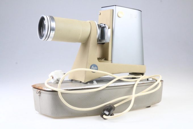 Leica Diaprojektor mit Dimaron 150mm 2,8