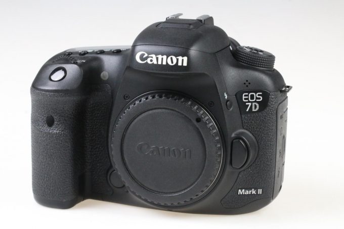 Canon EOS 7D Mark II - #053021007144