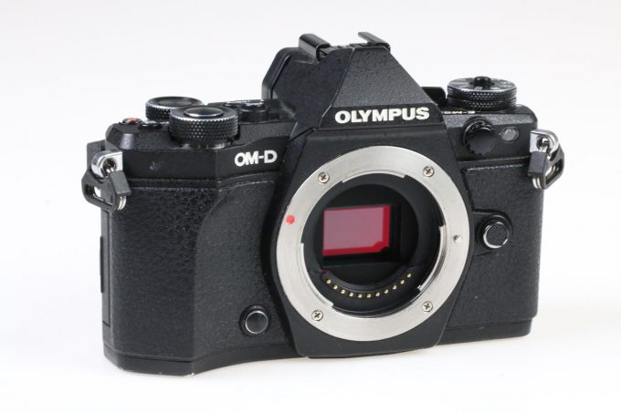 Olympus OM-D E-M5 Mark II - #BHEA65722