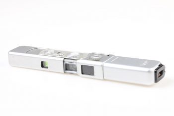 Minox B Chrome mit Blitzadapter