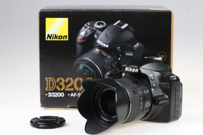Nikon D3200 mit AF-S DX 18-55mm f/3,5-5,6 G VR II - #7664550