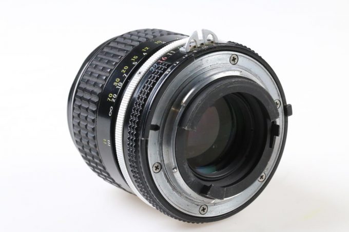 Nikon MF 85mm f/2,0 AI - #176420