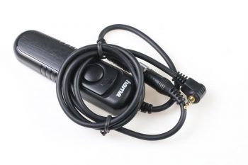 Hama Kabelfernauslöser DCCSystem Base