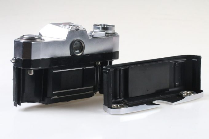 Zeiss Ikon Contarex Professional mit Tessar 50mm f/2,8 - #46295