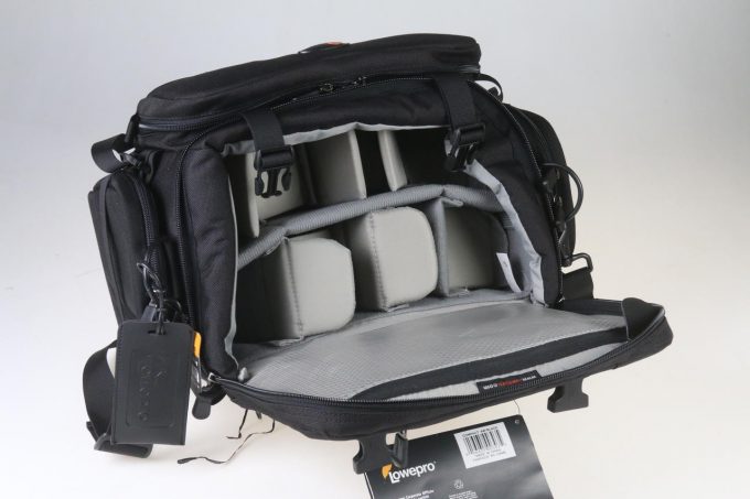 Lowepro Compact AW Schultertasche