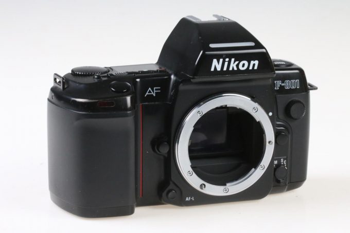 Nikon F-801 Gehäuse - defekt - #2325935