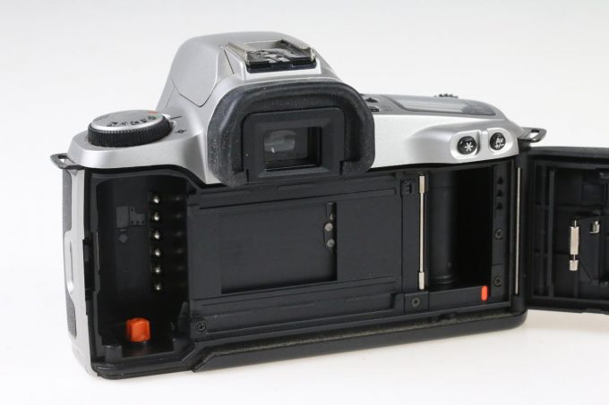 Canon EOS 500N - #9574942