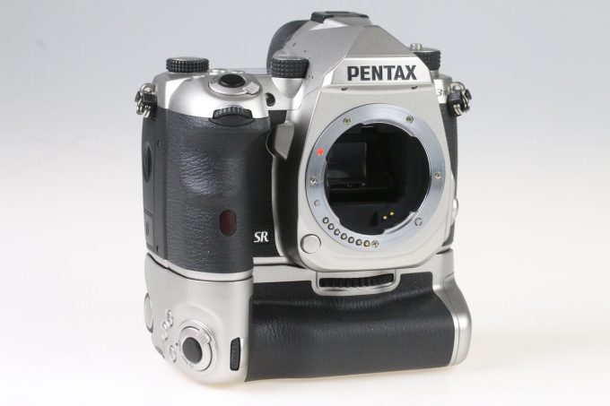 Pentax K-3 III Silver Premium Kit - #2607855