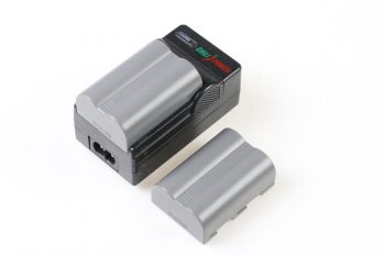 CHILI POWER Ladegerät für Nikon EN-EL3 mir 2 Akkus EN-EL3