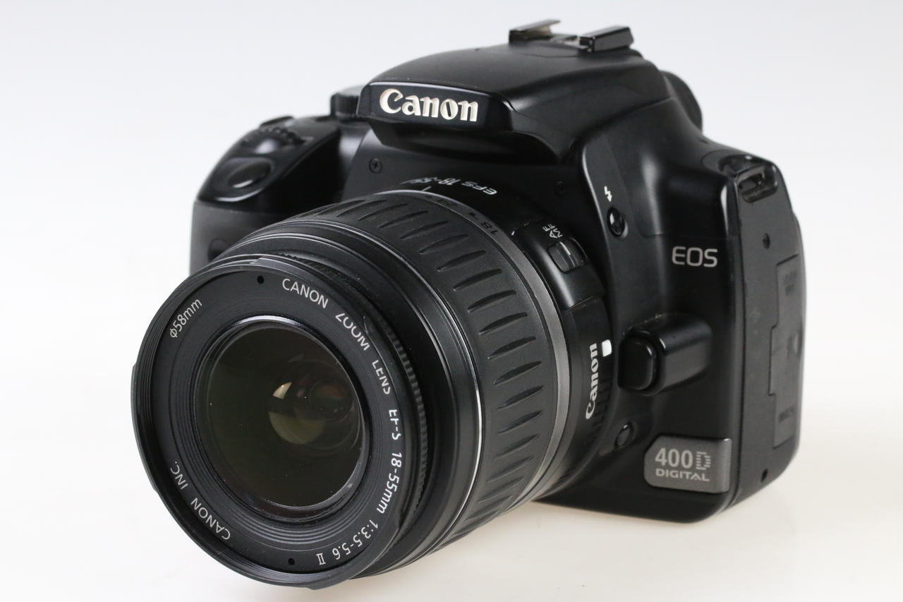 Canon EOS 400D mit EF-S 18-55mm f/3,5-5,6 II - #1580811750