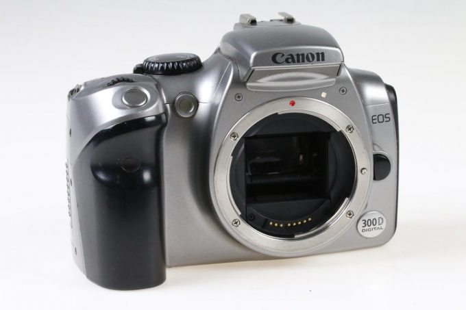 Canon EOS 300D - #2270513834