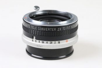 Soligor Auto Telekonverter für Konica