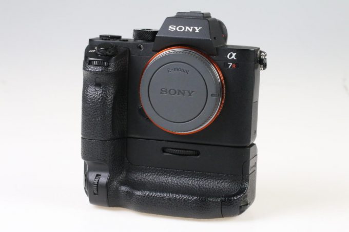 Sony Alpha 7R II Gehäuse mit Zubehörpaket - #3794507