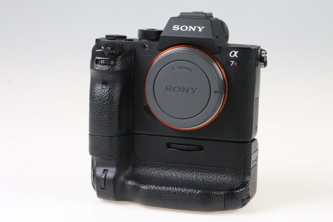 Sony Alpha 7R II Gehäuse mit Zubehörpaket - #3794507