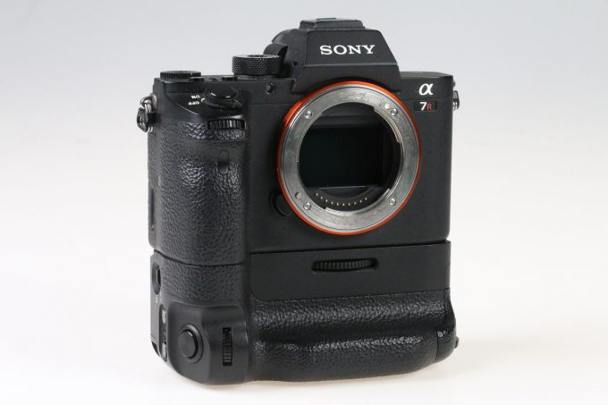 Sony Alpha 7R II Gehäuse mit Zubehörpaket - #3794507