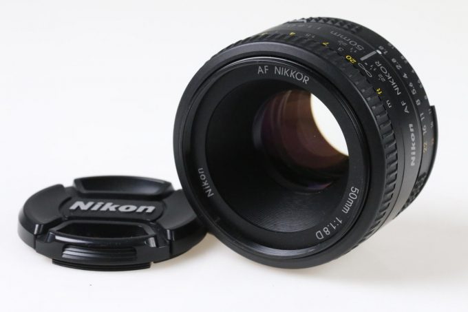 Nikon AF 50mm f/1,8 D - #2530379