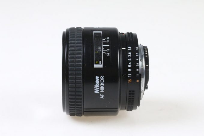 Nikon AF 85mm f/1,8 D - #636807