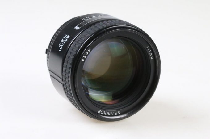 Nikon AF 85mm f/1,8 D - #636807