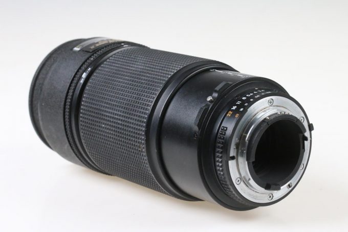 Nikon AF 80-200mm f/2,8 D ED - #309151