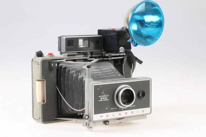 Polaroid Automatic 340 Land Camera