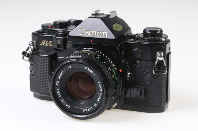 Canon A-1 mit FD 50mm f/1,8 - #1339431