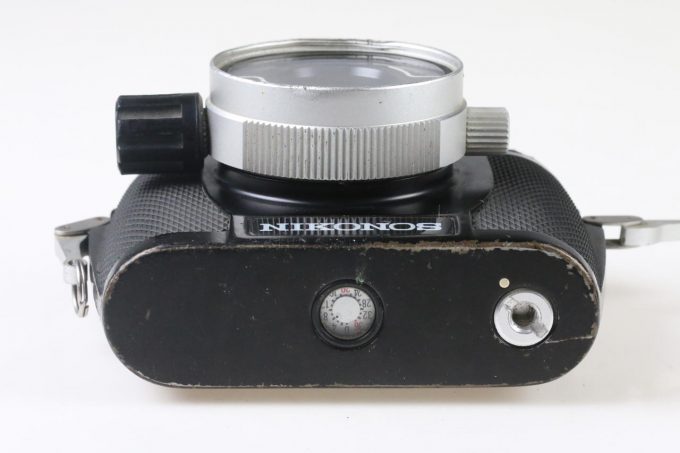 Nikon Nikonos II mit Nikkor 35mm f/2,5 (Bastlergerät)