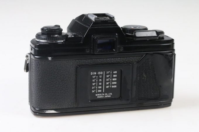 Minolta X-700 mit MD 45mm f/2,0 - #1415679