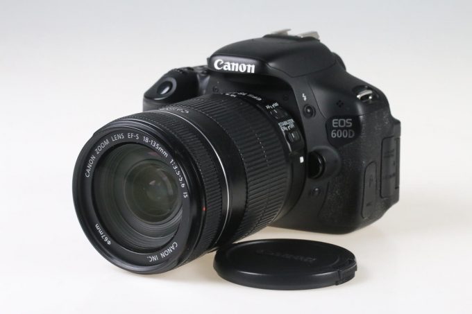 Canon EOS 600D mit EF-S 18-135mm f/3,5-5,6 IS - #083063044530