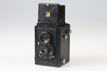 Voigtländer Brillant mit Italienischer Frontplatte