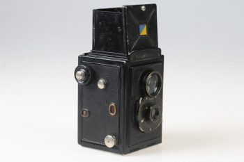 Voigtländer Brillant mit Italienischer Frontplatte