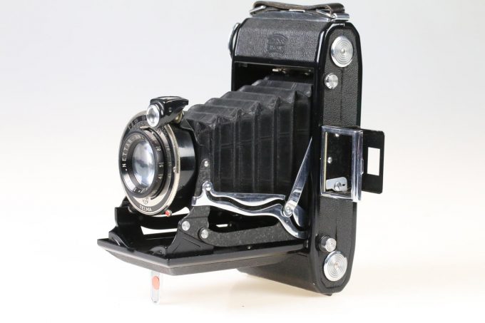 Zeiss Ikon Nettar 515/2 Sucherkamera mit Nettar Anastigmat 11mm f/4,5