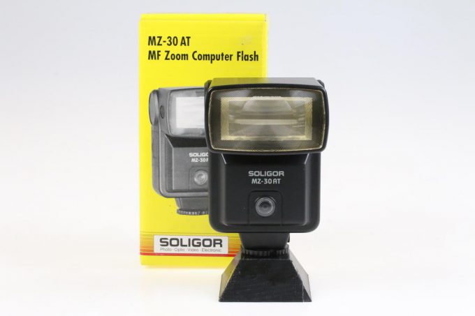 Soligor MZ-30 AT MF Zoom Computer Flash