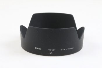 Nikon Sonnenblende HB-32 Lens Hood