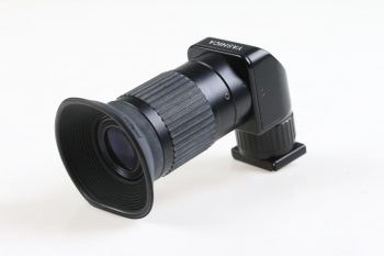 Yashica Winkelsucher in Lederetui