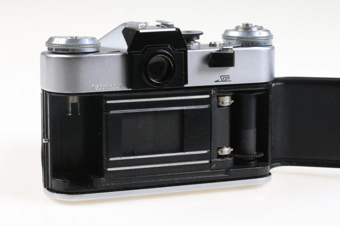 KMZ Zenit-E mit Helios-44-2 58mm f/2,0 - #760016047